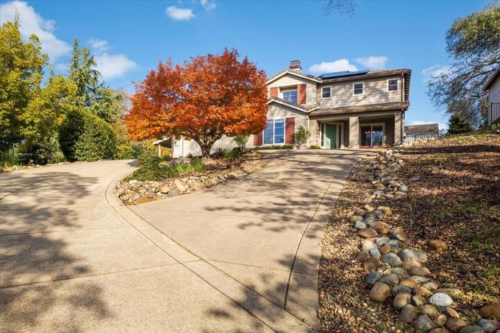 Property Photo: 1071 Jasmine Circle CA 95762