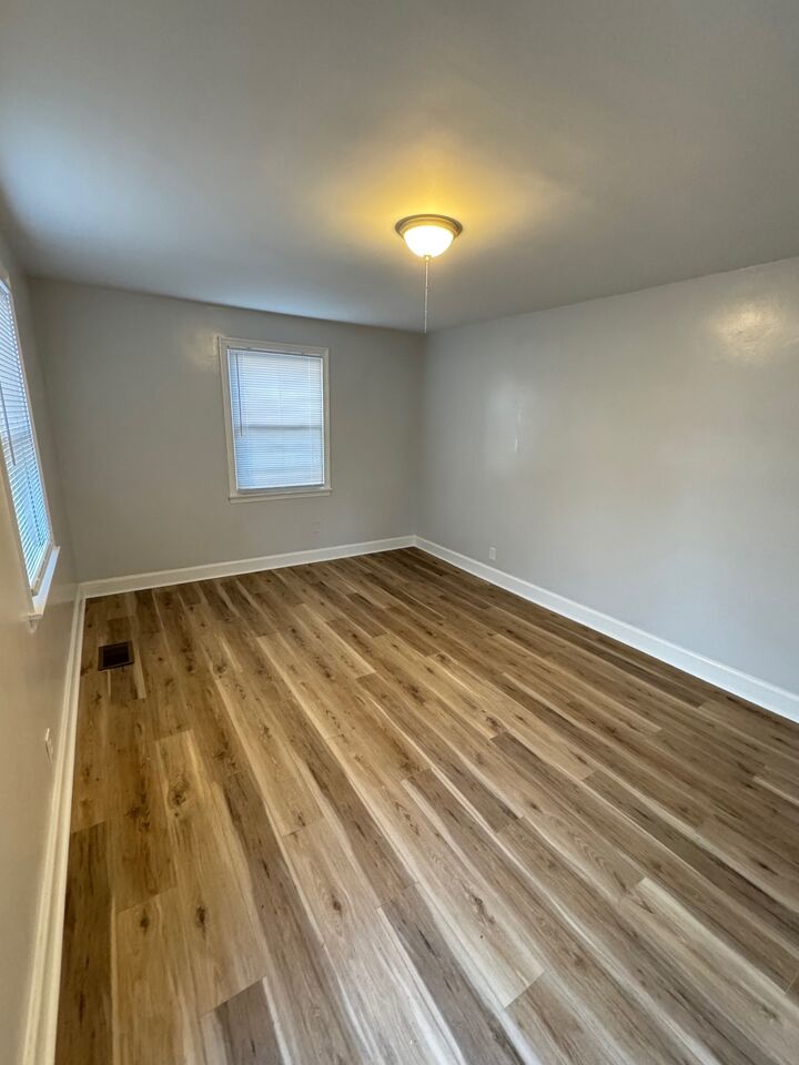 Property Photo: 509 Wesley Ave TN 37207