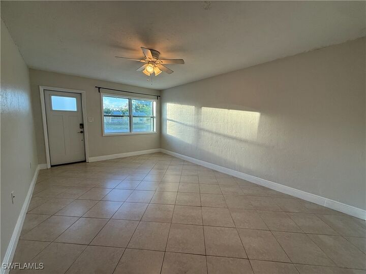 Property Photo:  6675 Fiesta Way  FL 33919 