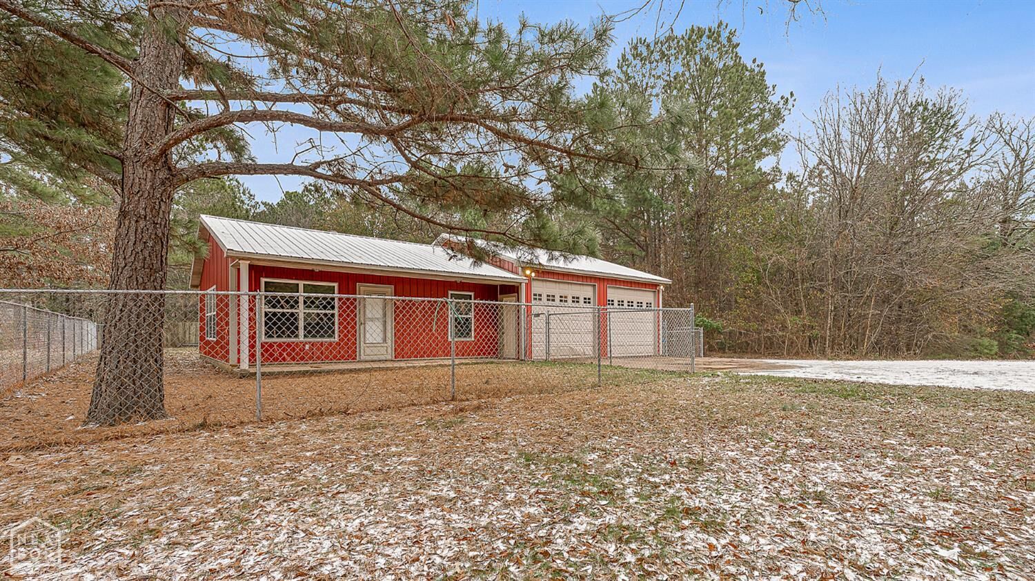 Property Photo: 919 County Road 780 AR 72450