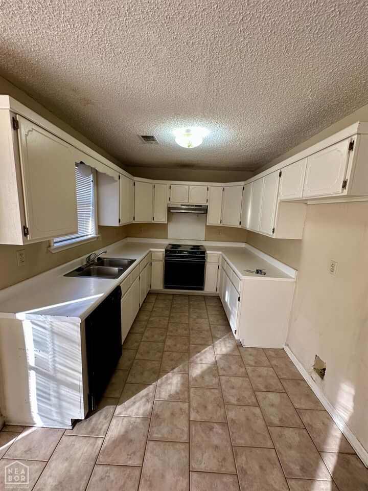 Property Photo:  4105 Kents Place  AR 72404 