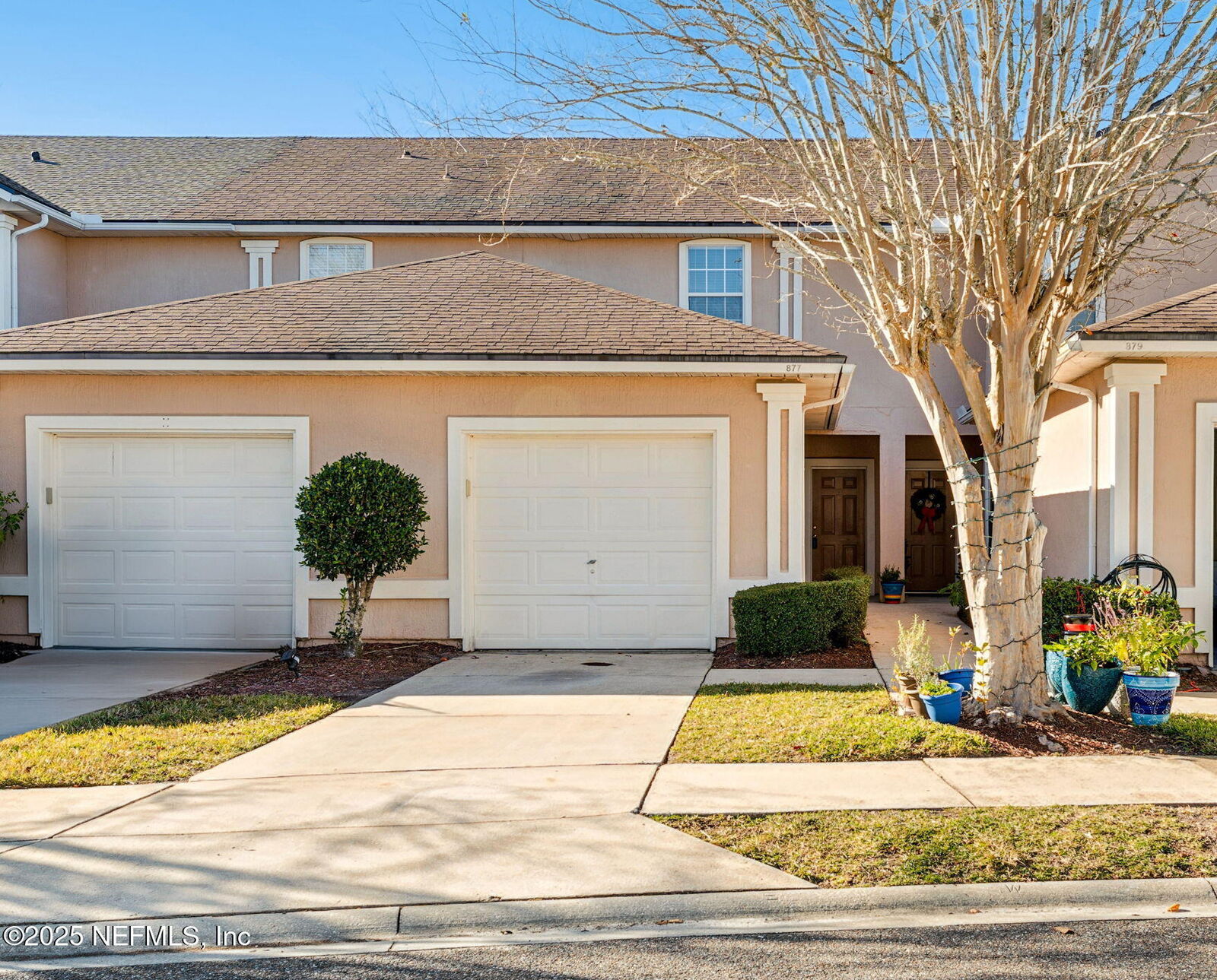 Property Photo: 877 Southern Creek Drive FL 32259