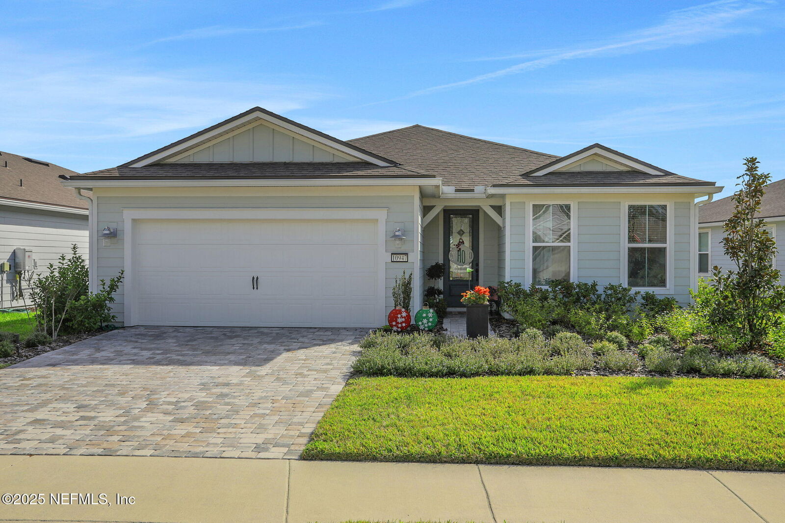 Property Photo:  10947 Town View Drive  FL 32256 