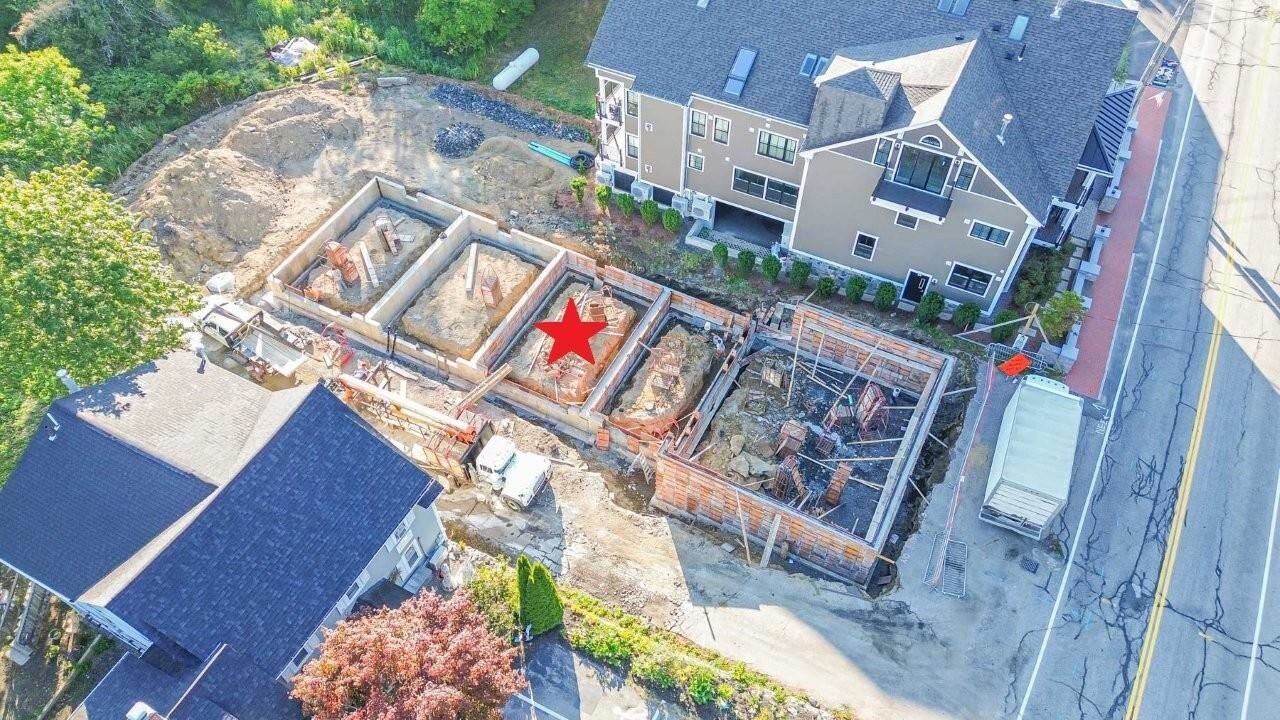 Property Photo:  294 York Street  ME 03909 