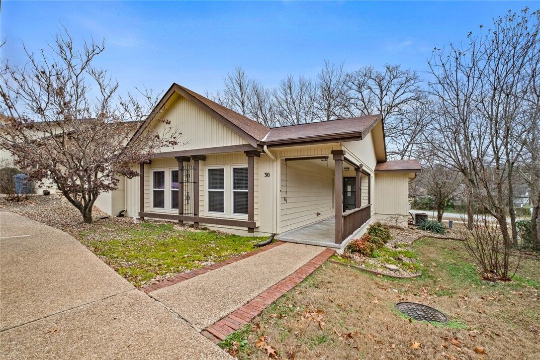 Property Photo:  30 Melinda Lane  AR 72714 