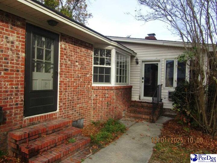 Property Photo: 864 Thunderbird Drive SC 29501