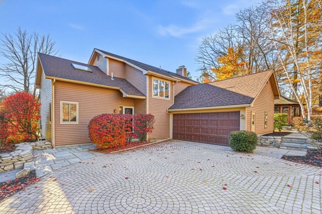 Property Photo:  3 Heather Hill Rd  MA 01720 