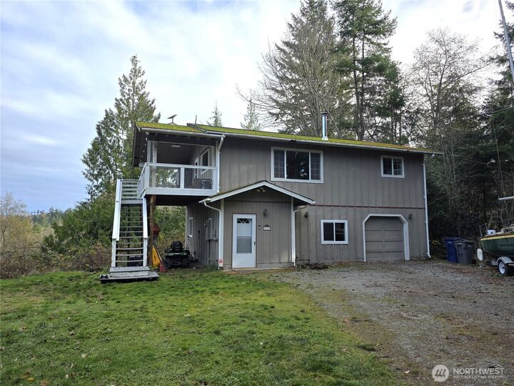 Property Photo:  833 NW Camano Drive  WA 98282 