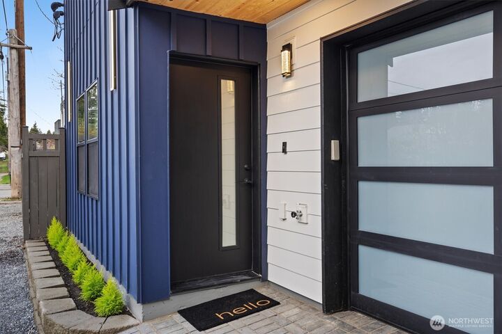 Property Photo:  9003  30th Avenue SW B  WA 98126 