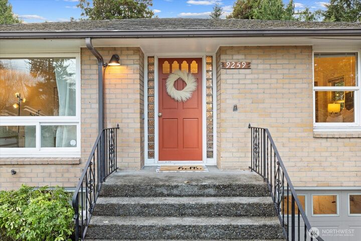 Property Photo:  9259  Dibble Avenue NW  WA 98117 