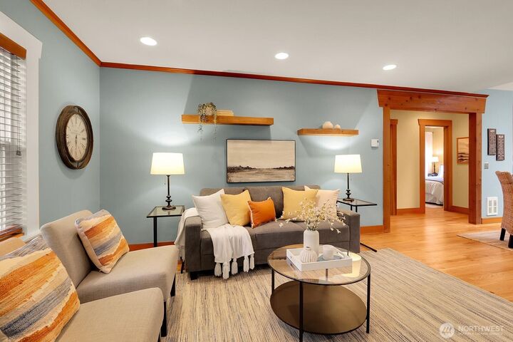 Property Photo:  16305  27th Avenue NE  WA 98155 