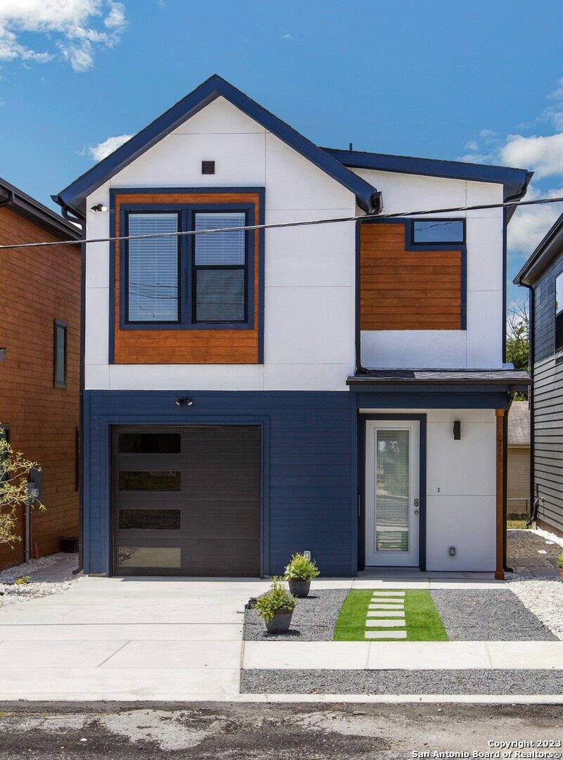 Property Photo:  911 Piedmont Ave  TX 78210 