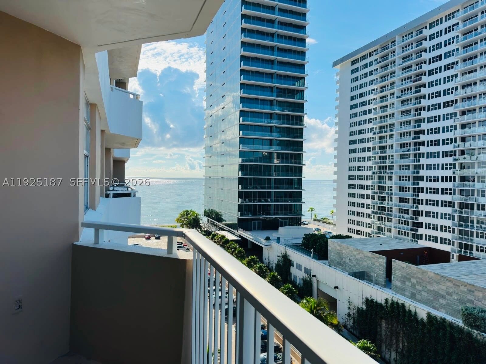 Property Photo:  1980 S Ocean Dr 8N  FL 33009 