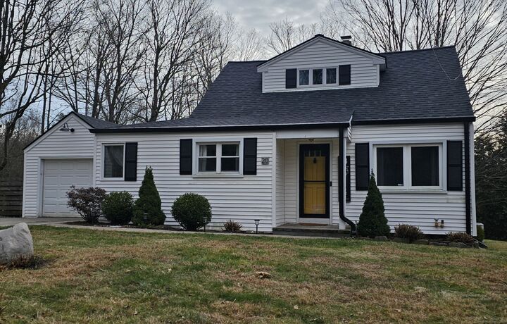 20 Nicholdale Road  Shelton CT 06484 photo