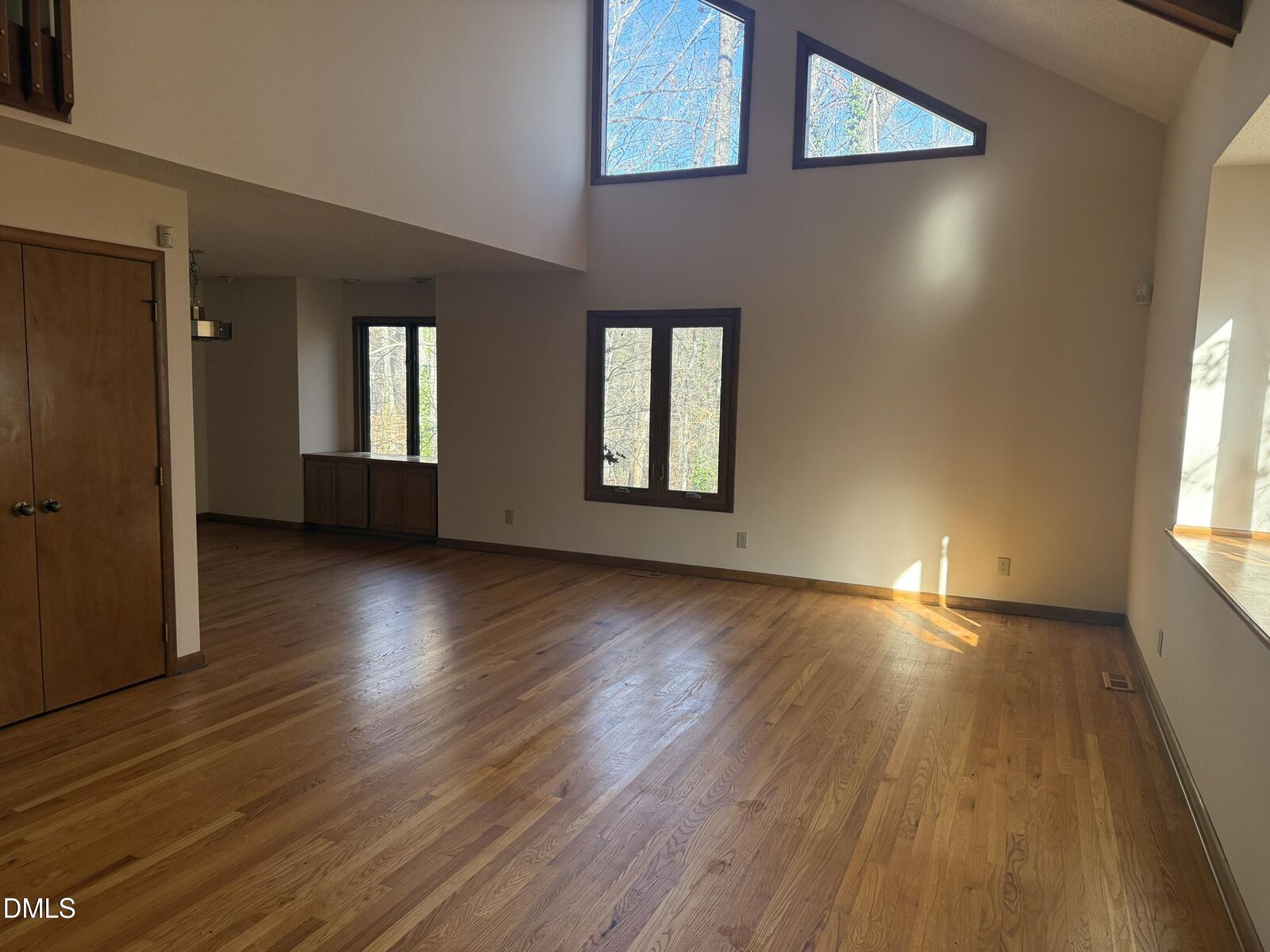 Property Photo: 6709 W Lake Anne Drive NC 27612