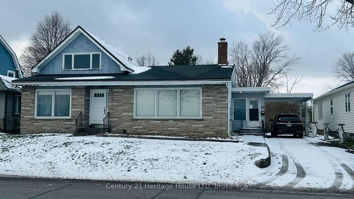 Photo de la propriété: 500 Lakeshore Road ON L2A 1B5