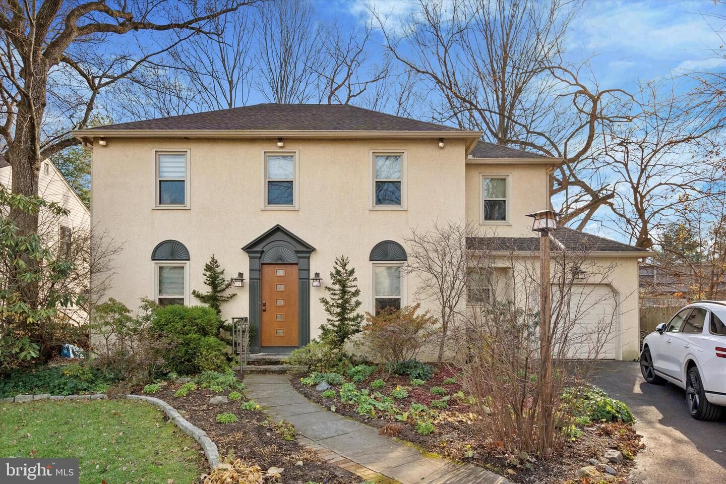 Property Photo: 404 Merwyn Road PA 19066