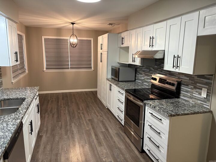 Property Photo: 7 Riviera AR 72034