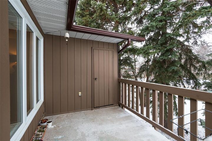 Property Photo: 340 Carriage Road MB R2Y 2E7