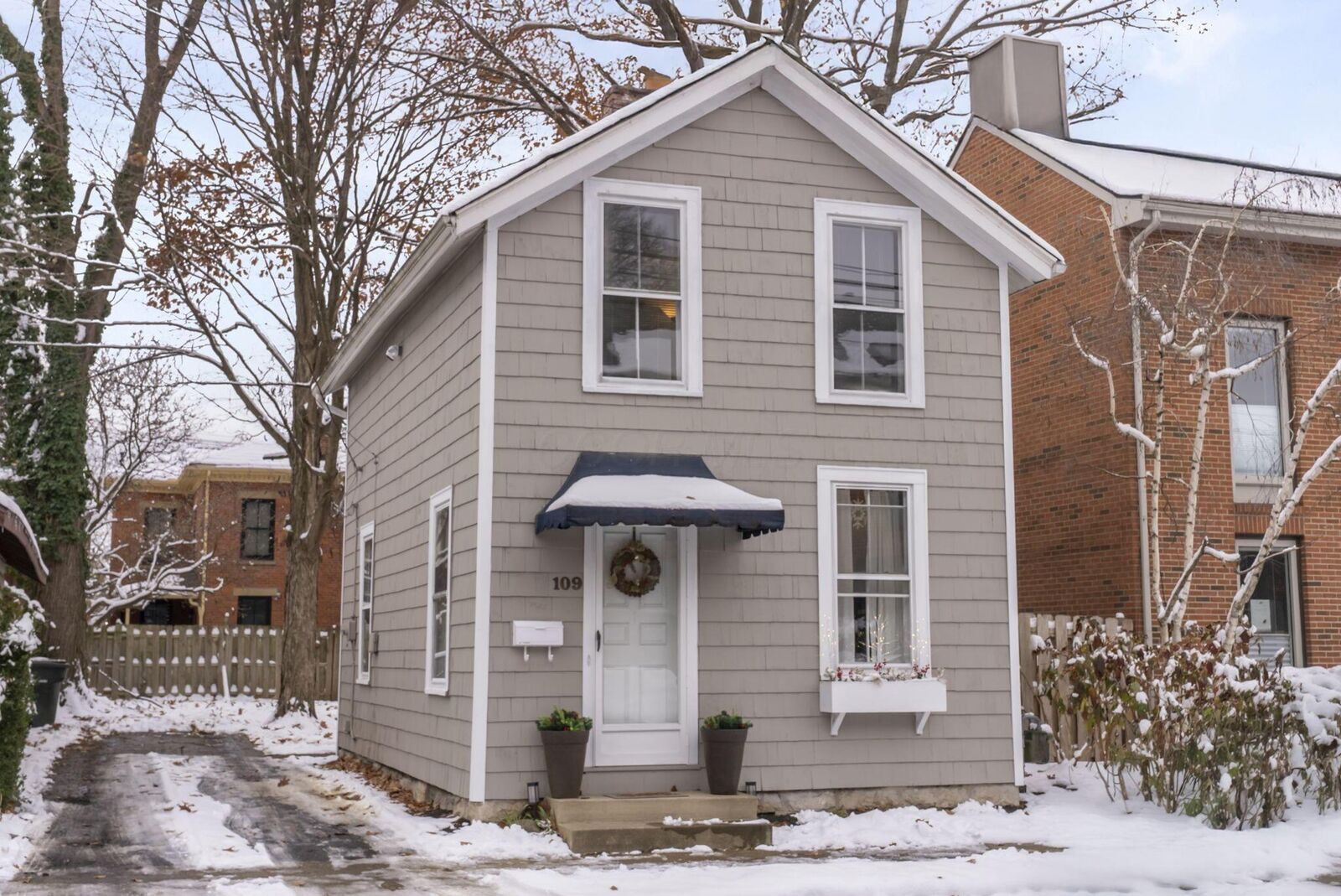 Property Photo: 109 Price Avenue OH 43201