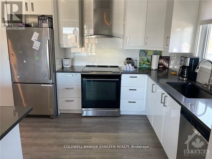 Property Photo: 860 Connaught Avenue 2 ON K2B 5M6