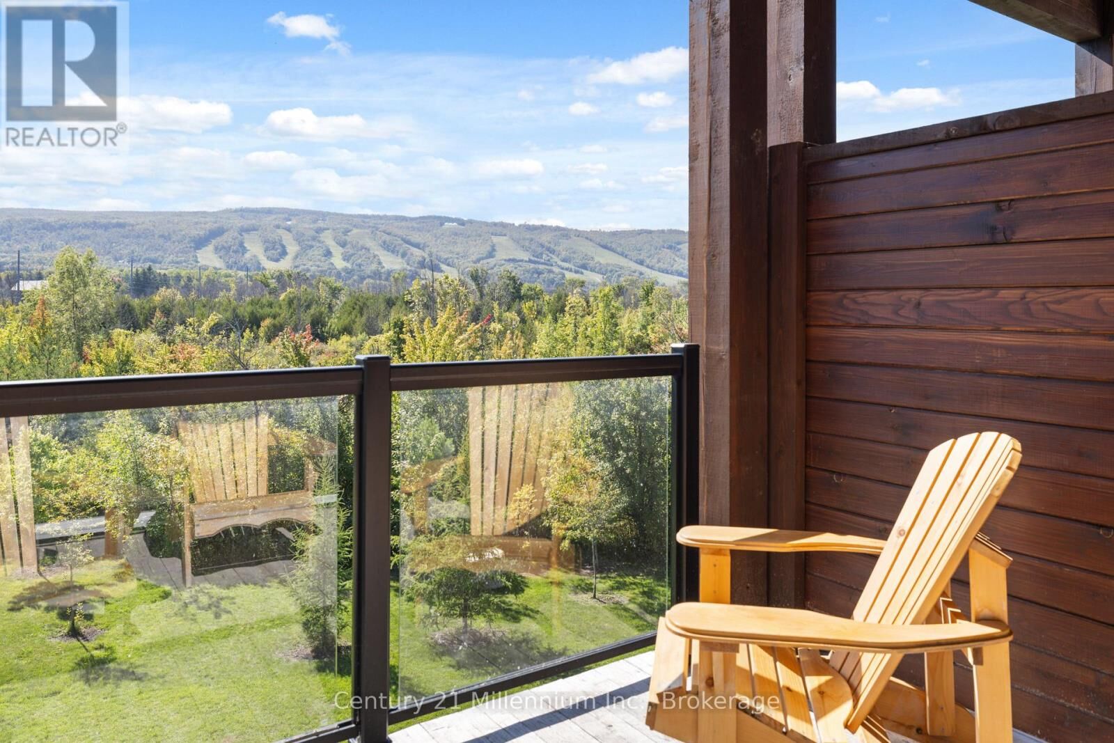 Property Photo:  20 Beckwith Lane 306  ON L9Y 0R4 