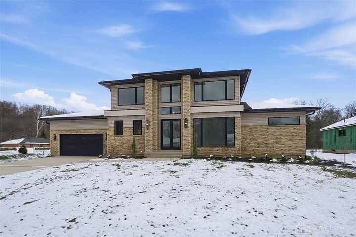 Property Photo: 5510 Willowtwig Lane OH 45459