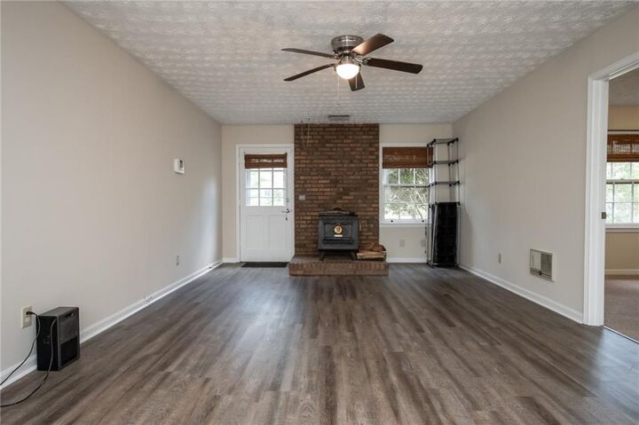 Property Photo: 20 Fifth Circle GA 30683