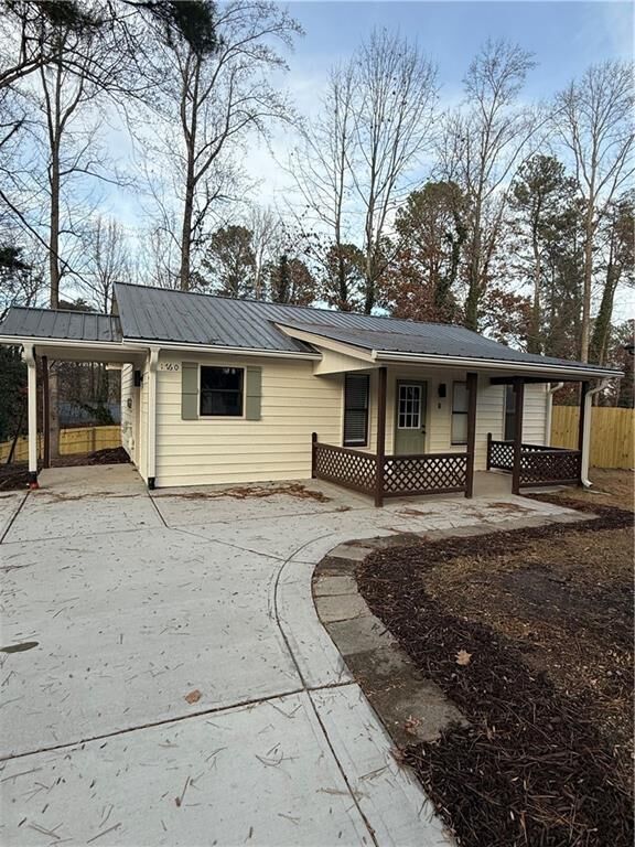 Property Photo: 1760 Woodland Trail GA 30041