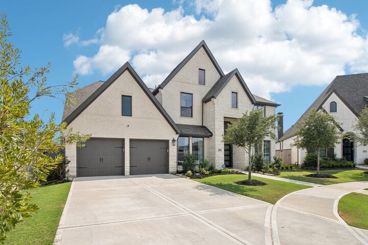 Property Photo: 29819 Autumn Maple Court TX 77494