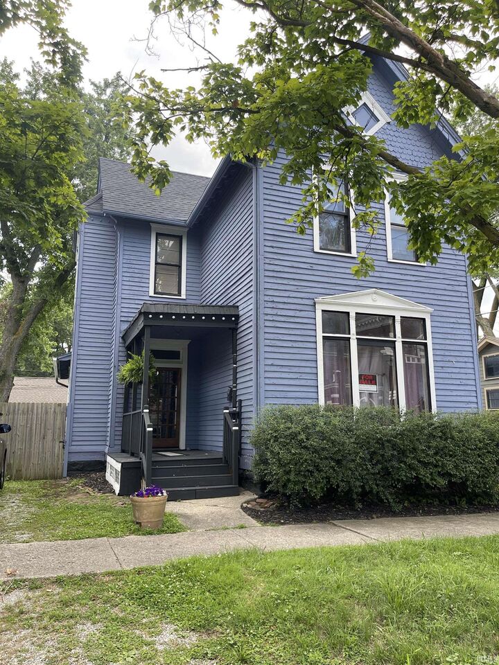 Property Photo: 1018 Van Buren Street IN 46802