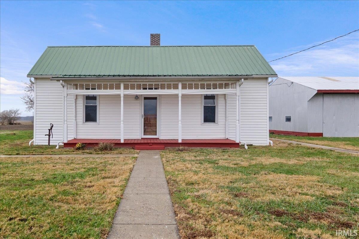 Property Photo:  4833 N Shiloh Church Road  IN 47666 