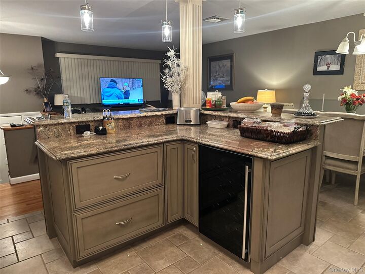 Property Photo: 33 Dallas Drive NY 10950