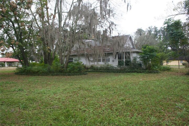 Property Photo:  13520 SE 47th Avenue  FL 34491 