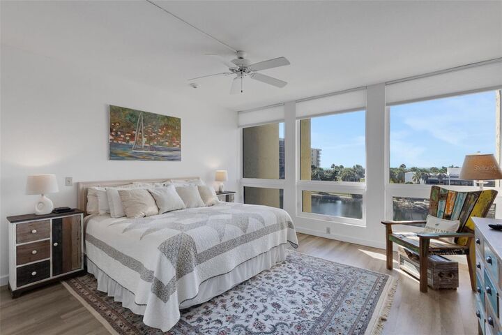 Property Photo: 1105 Gulf Of Mexico Drive 203 FL 34228