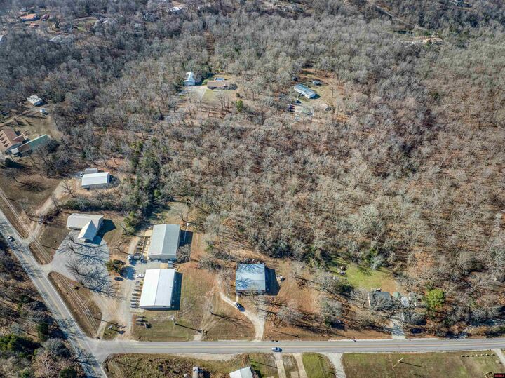 Property Photo:  001-07011-003 Hodge Lane  AR 72653 