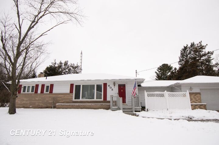 Property Photo:  605 Hut West Dr Drive  MI 48433 