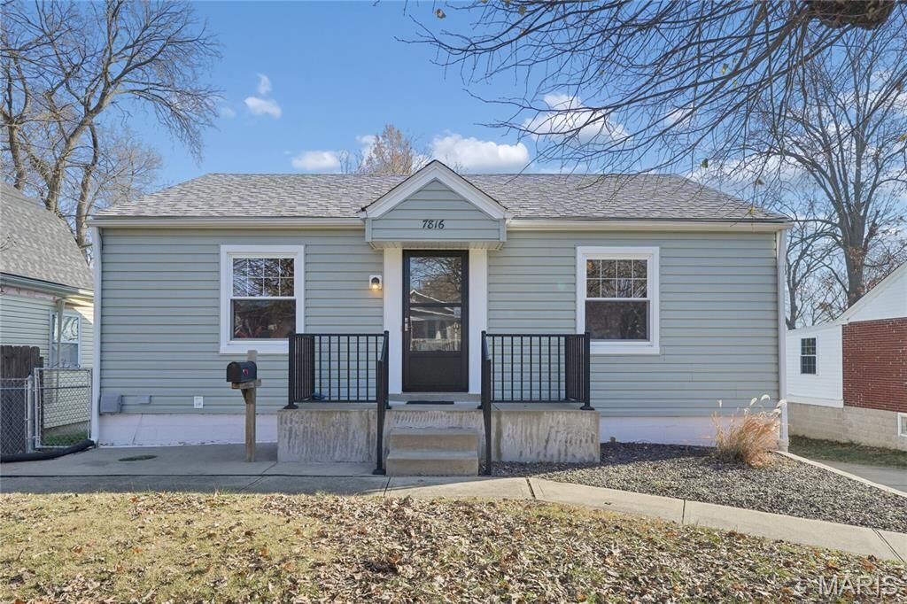 Property Photo:  7816 Genesta Street  MO 63123 