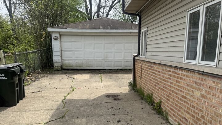 Property Photo: 331 Somonauk Street IL 60466