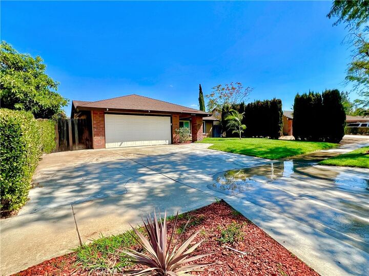 11230 Reliance Drive  Riverside CA 92505 photo