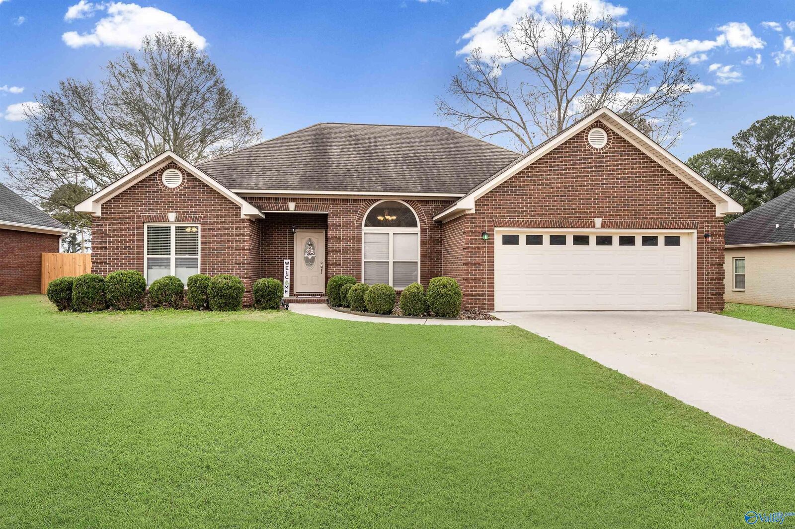 Property Photo: 1304 Gypsy Trail SW AL 35640