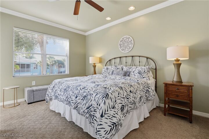 Property Photo: 1214 Sweetwater Lane 2306 FL 34110