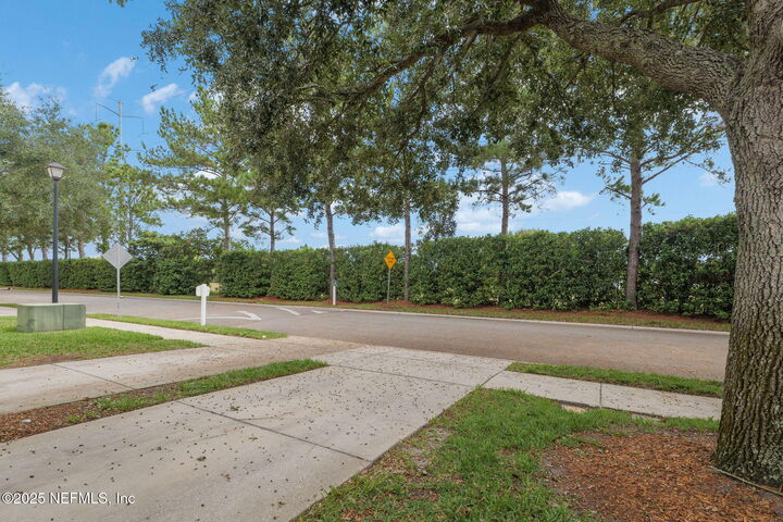 Property Photo:  7506 Red Crane Lane  FL 32256 