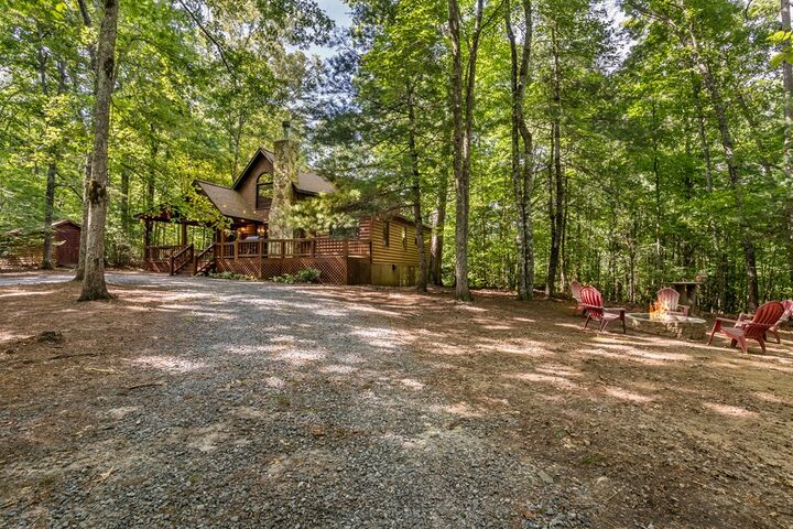 Property Photo:  162 Little Falls Drive  GA 30559 