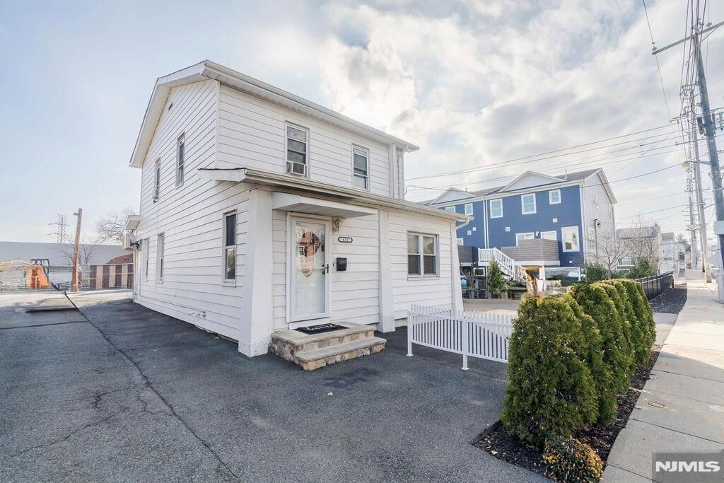 Property Photo: 612 Schuyler Avenue NJ 07031