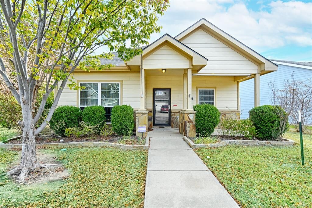 Property Photo: 3157 Rockwell Lane TX 76179