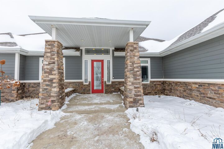 Property Photo:  2629 Glen Ellen Road  IA 51106 