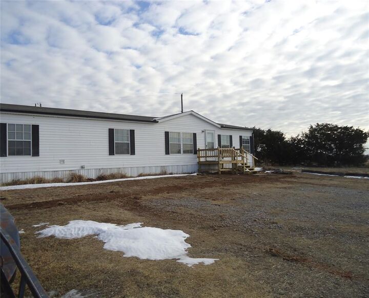 Property Photo:  112 Valley View Drive  OK 74804 