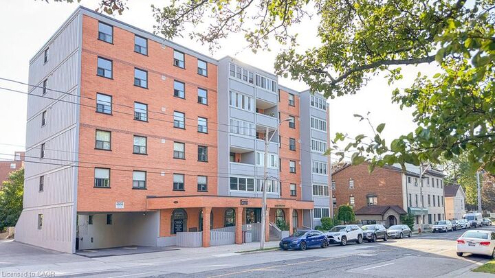 Photo de la propriété: 23 Main Street 205 ON L9H 2P7