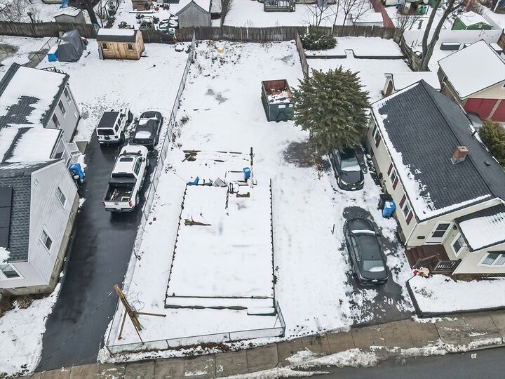 Property Photo: 133 Lake Street MA 02451